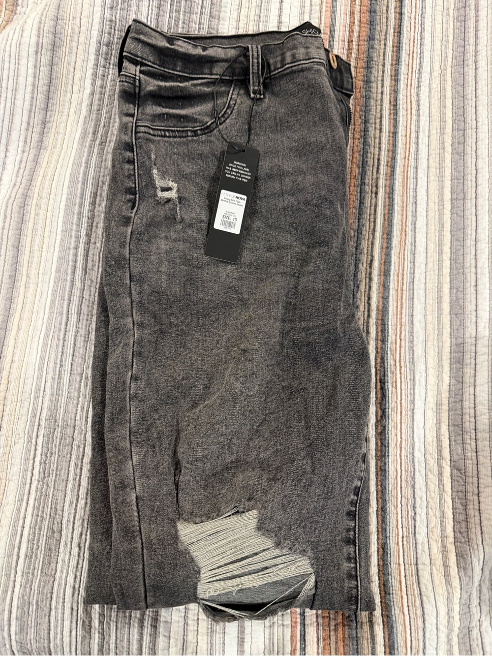 Fashion nova skinny jeans